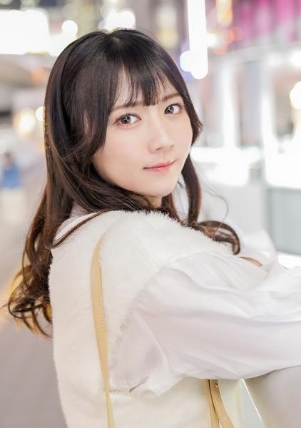 「我想成為像憧憬的女演員那樣的人！」露出天真笑容的小阿醬下定了決心！鼓足勇氣，以素人身份登上電視首秀！只要觸碰她敏感的身體，馬上就會引發大洪水！？她滿含羞澀地壓抑著聲音，卻不由自主地泄露出那甜美嗓音！請盡情品味她慵懶飄逸的身體！【初拍】網上投稿AV → AV體驗拍攝 2342